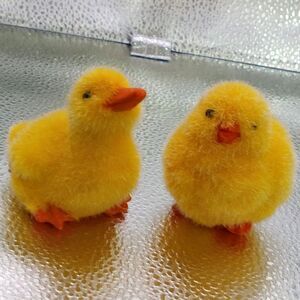 Pair 2.5" Flocked Yellow Easter Chicks Ducklings Vintage Style Décor
